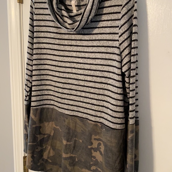 Boutique Print Block Cowl Neck Sweater - Picture 2 of 4